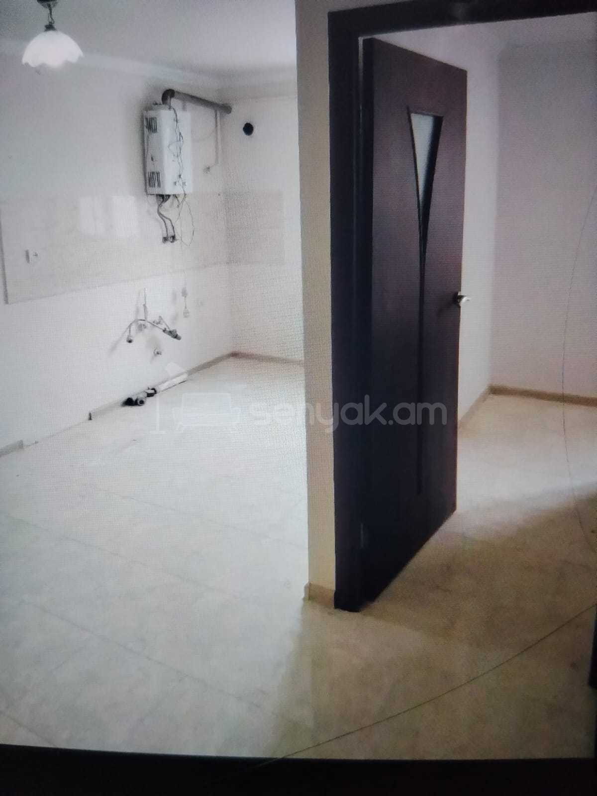 2 Սենյականոց Բնակարան Նորակառույցում, 26քմ, 2/4 հարկ, Դիզայներական Վերանորոգված
