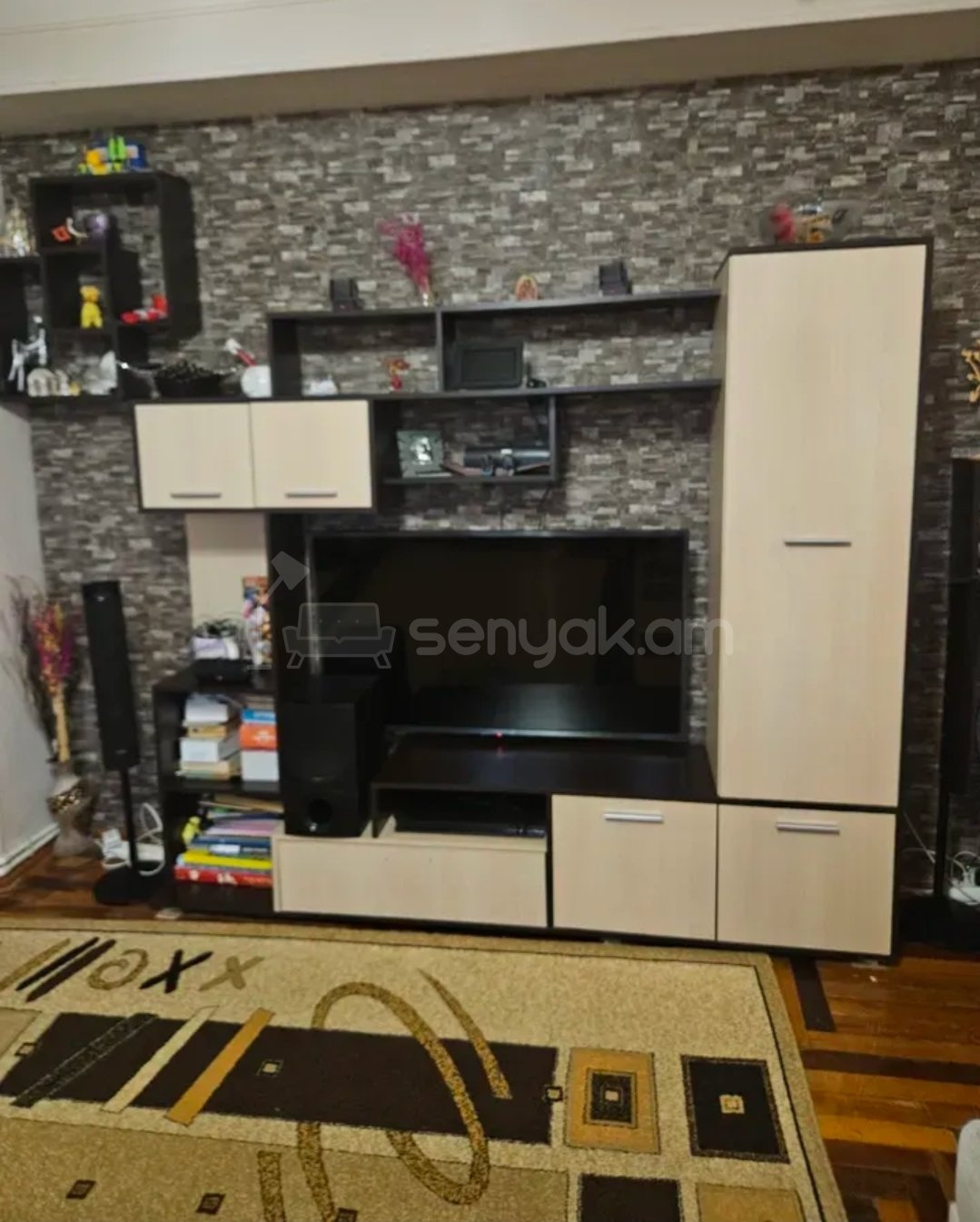 2 Սենյականոց Բնակարան, 63քմ, 2/9 հարկ, Նորմալ Վիճակում, Կահավորված, Արևկող