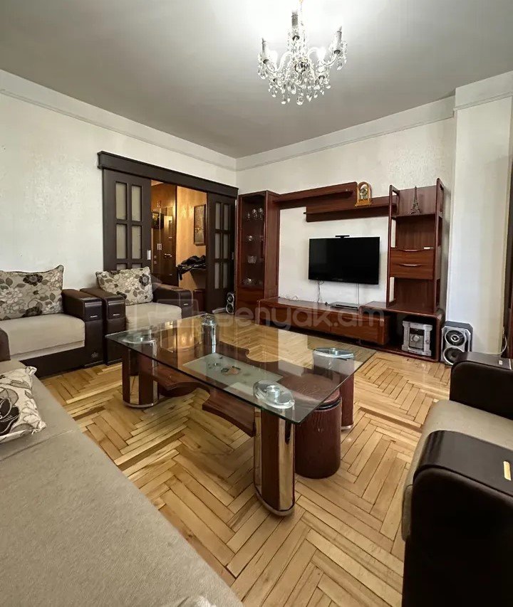 3 Սենյականոց Բնակարան, 61քմ, 6/12 հարկ, Կապիտալ Վերանորոգված