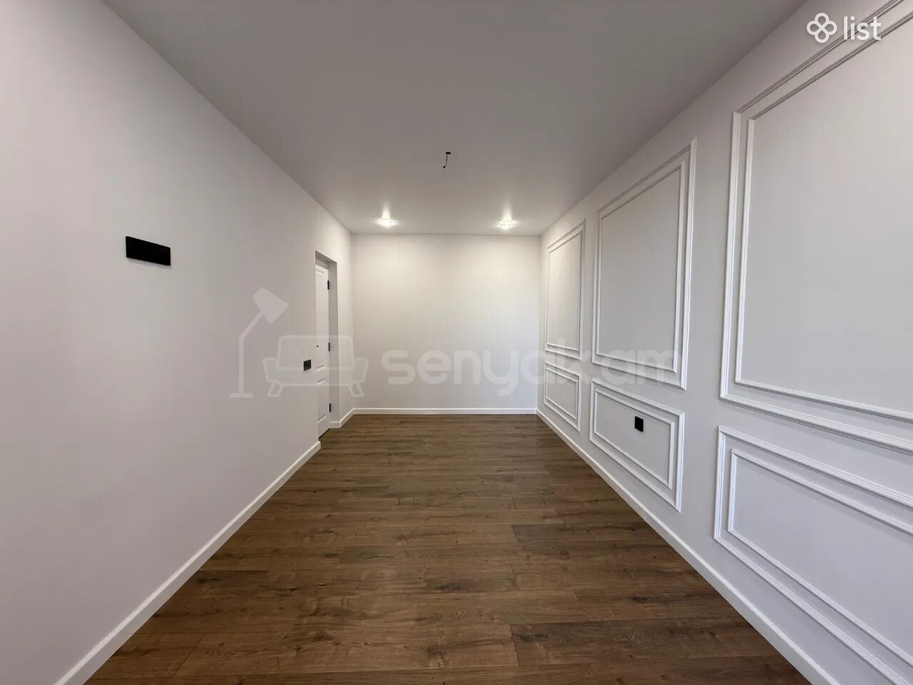 3 Սենյականոց Բնակարան Քարե Շենքում, 75քմ, 3/5 հարկ, Դիզայներական Վերանորոգված