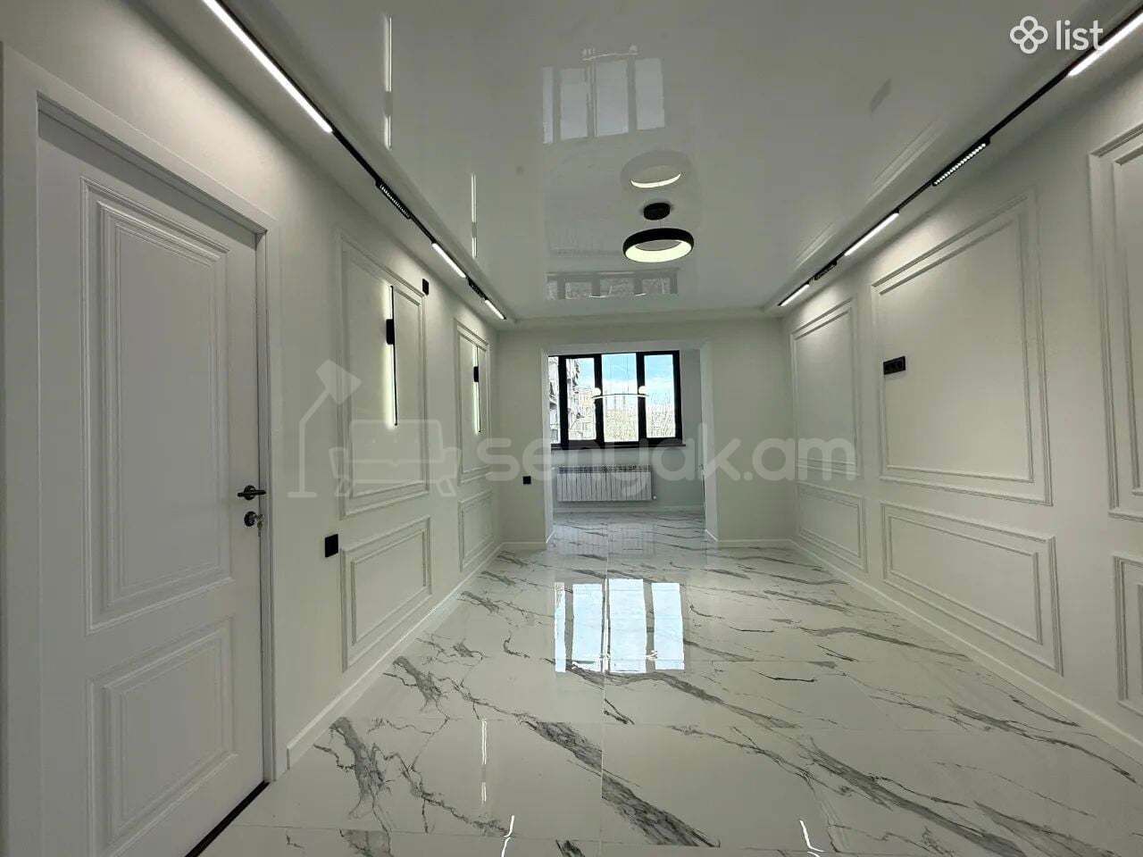3 Սենյականոց Բնակարան Քարե Շենքում, 75քմ, 3/5 հարկ, Դիզայներական Վերանորոգված