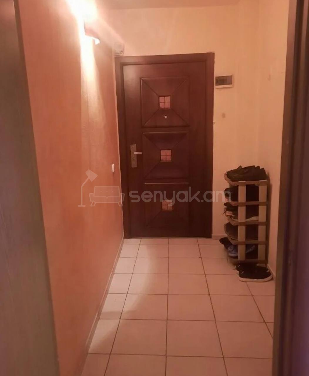 2 Սենյականոց Բնակարան Քարե Շենքում, 56քմ, 5/5 հարկ, Կոսմետիկ Վերանորոգված, Կահավորված