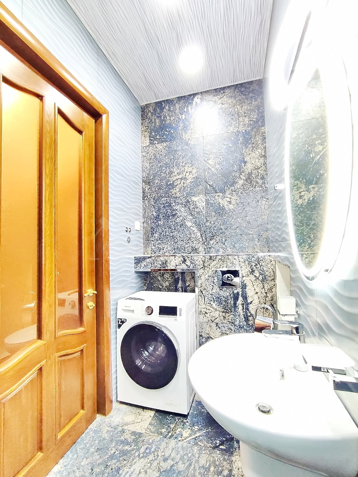 2 Սենյականոց Բնակարան Քարե Շենքում, 50քմ, 2/5 հարկ, Կապիտալ Վերանորոգված