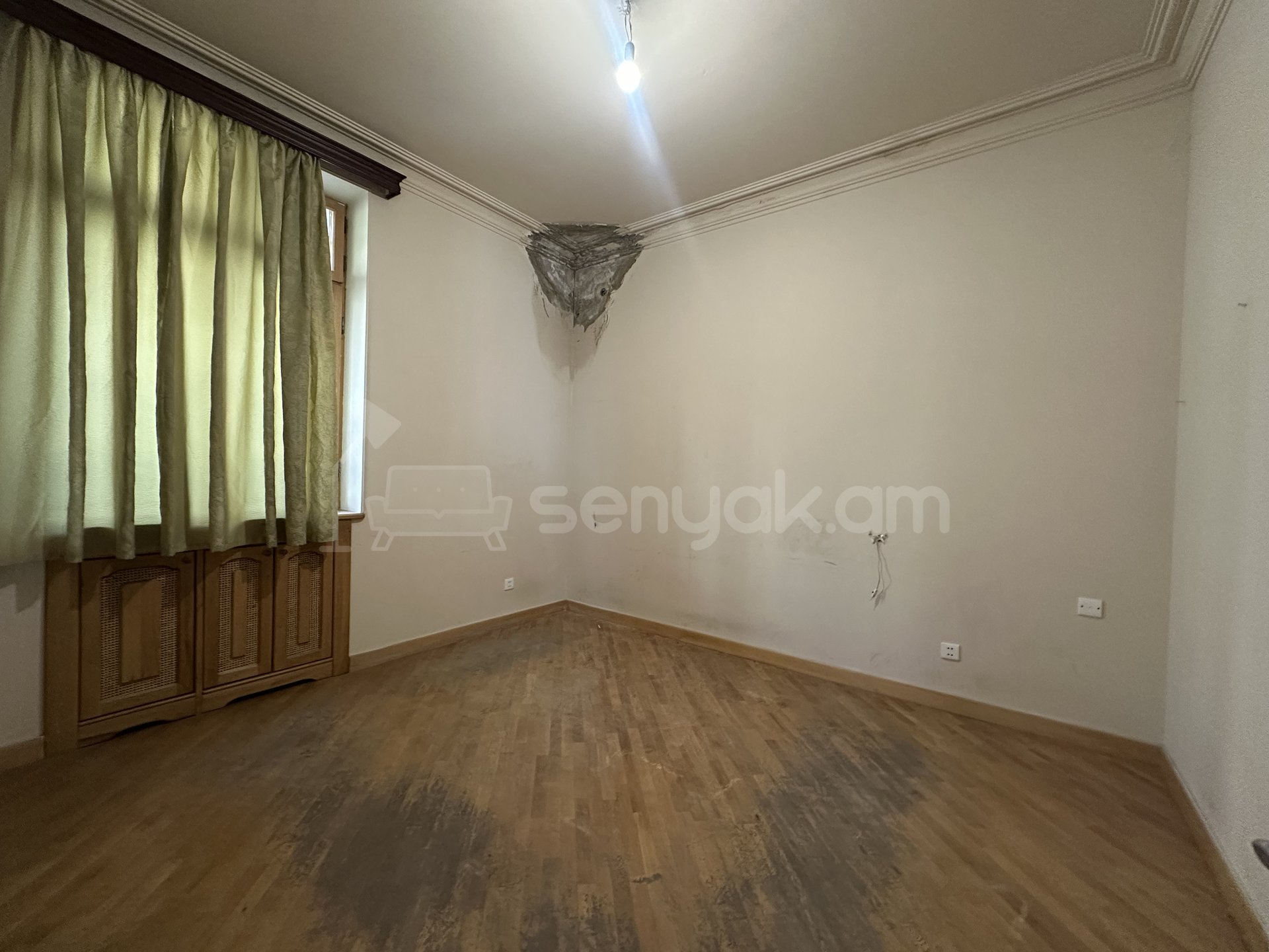 Օֆիսային Տարածք, 1000քմ