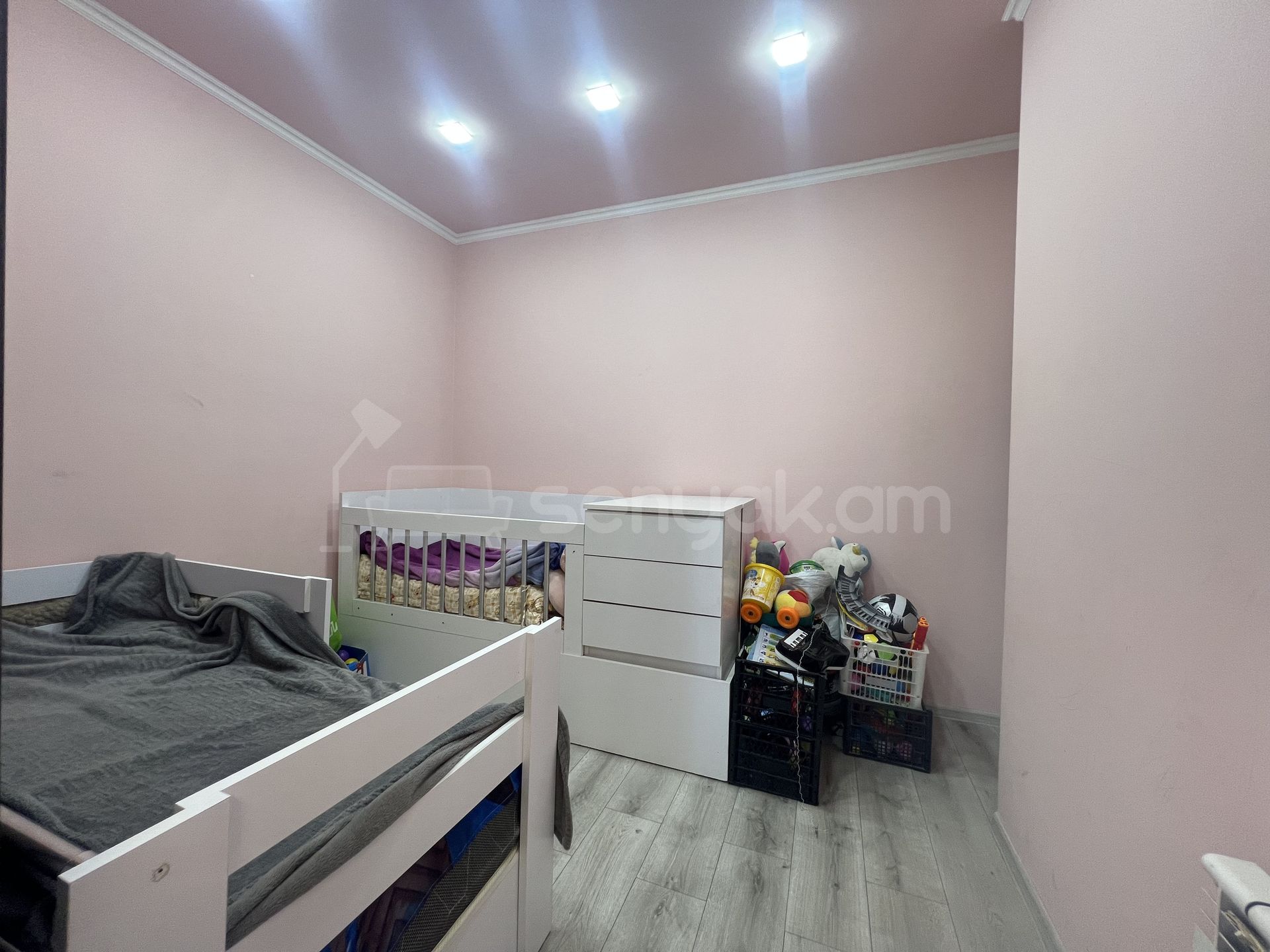 3 Սենյականոց Բնակարան Նորակառույցում, 67քմ, 8/12 հարկ, Կապիտալ Վերանորոգված