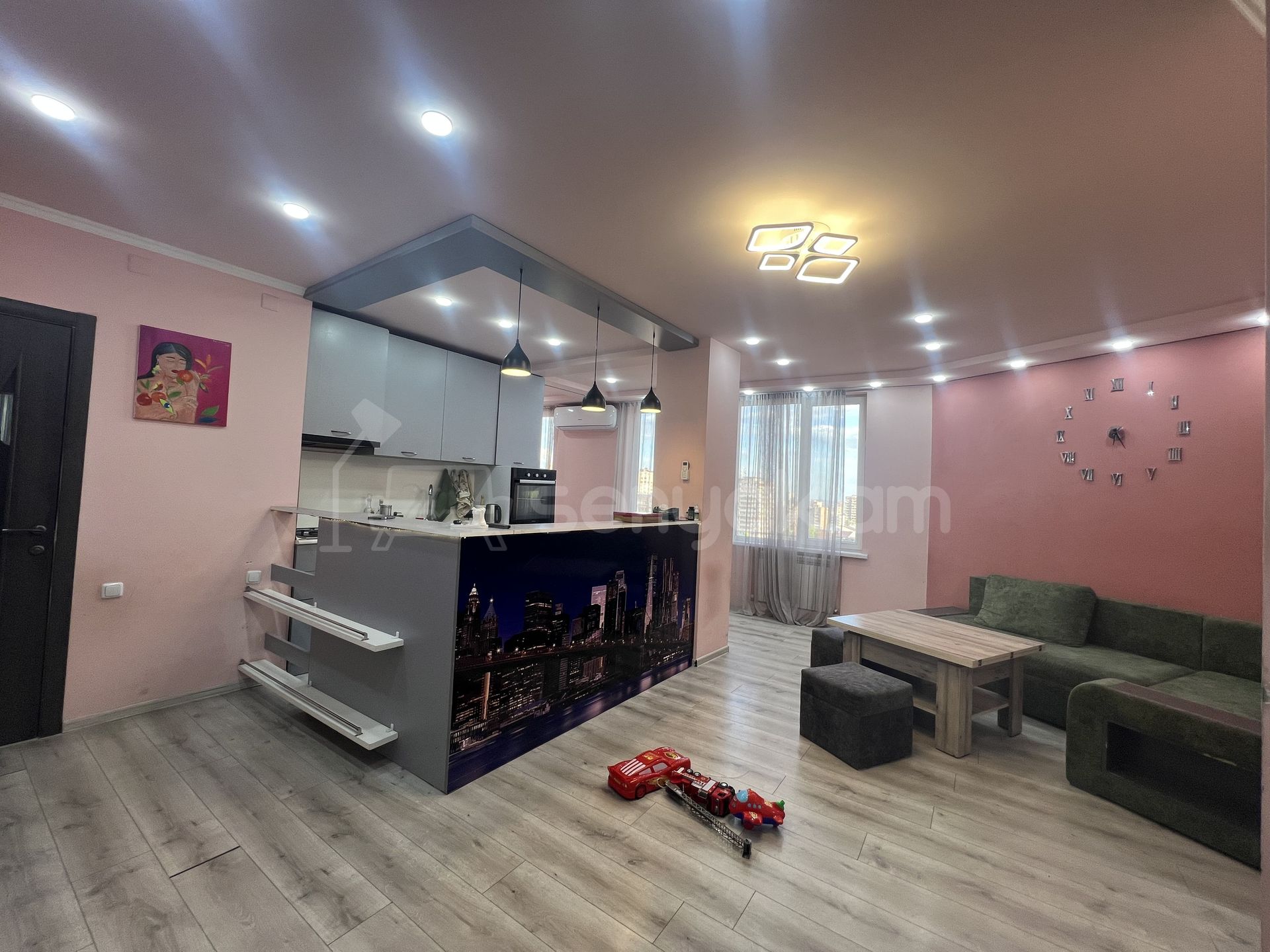 3 Սենյականոց Բնակարան Նորակառույցում, 67քմ, 8/12 հարկ, Կապիտալ Վերանորոգված