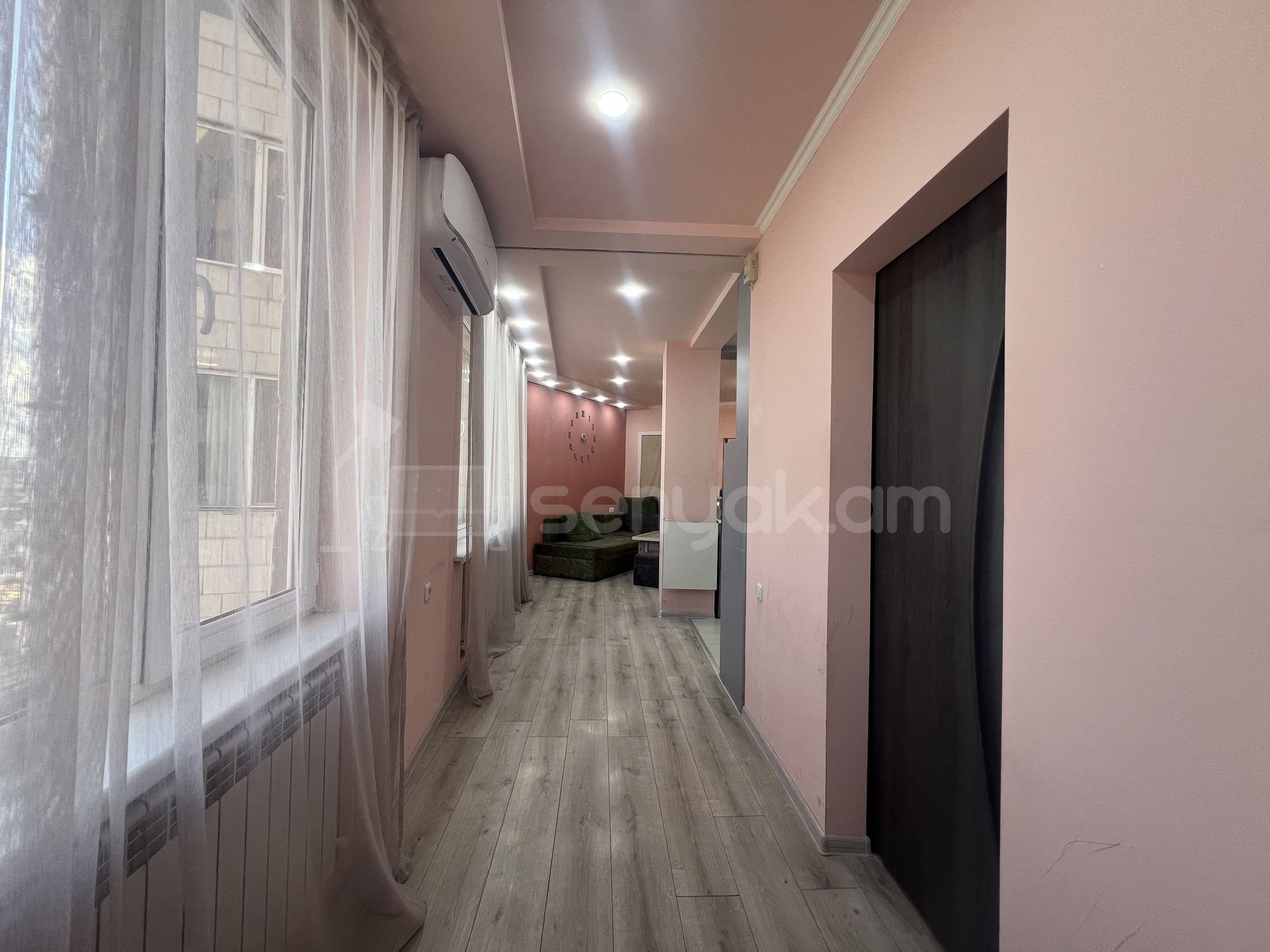 3 Սենյականոց Բնակարան Նորակառույցում, 67քմ, 8/12 հարկ, Կապիտալ Վերանորոգված