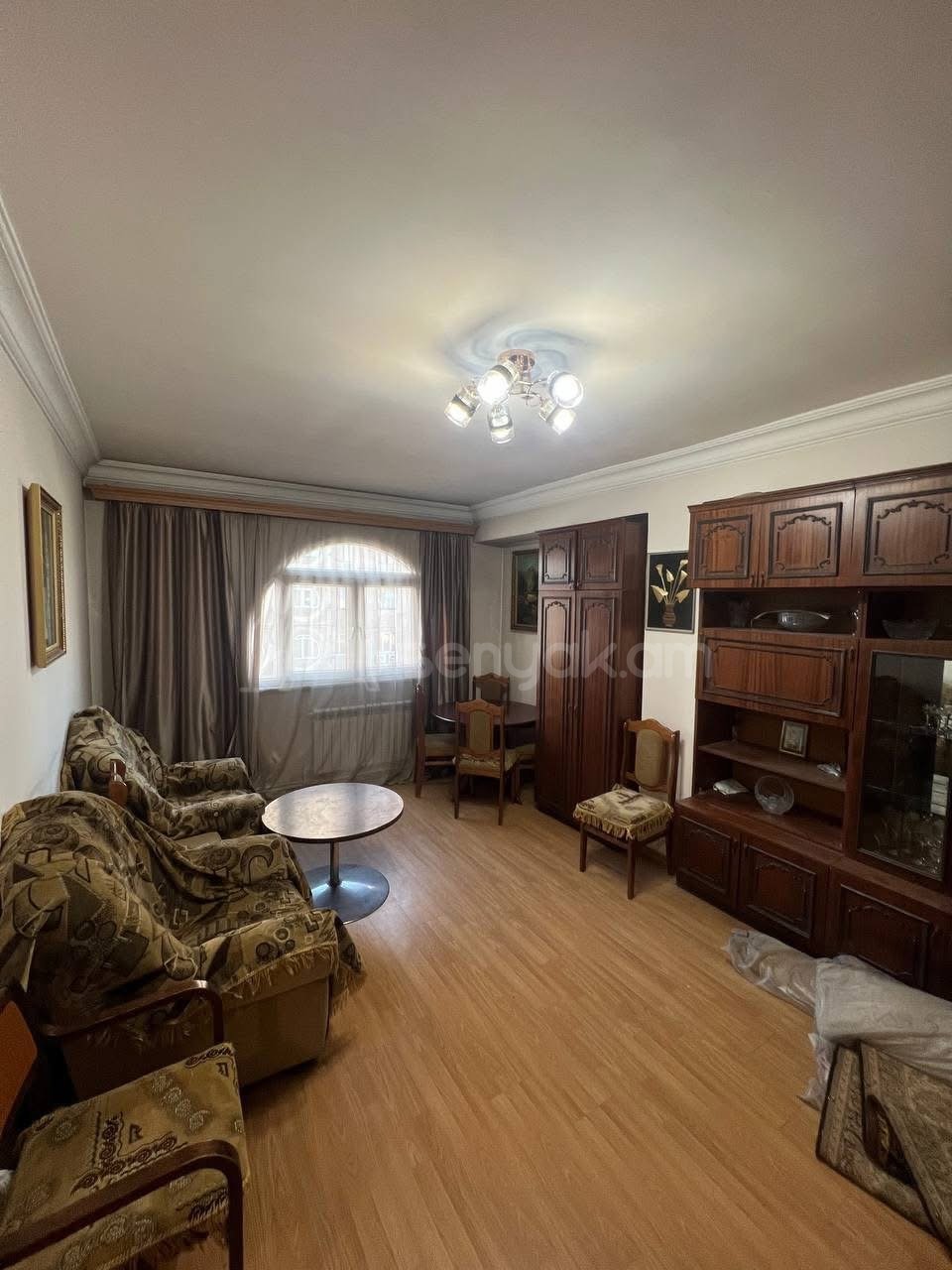 2 Սենյականոց Բնակարան, 62քմ, 12/15 հարկ, Կապիտալ Վերանորոգված, Կահավորված, Արևկող
