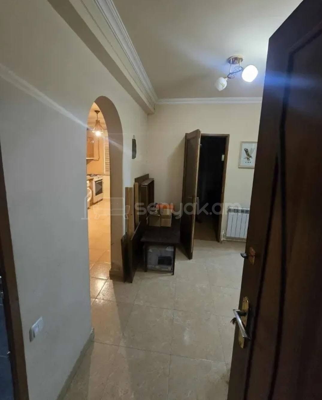 2 Սենյականոց Բնակարան, 62քմ, 12/15 հարկ, Կապիտալ Վերանորոգված, Կահավորված, Արևկող