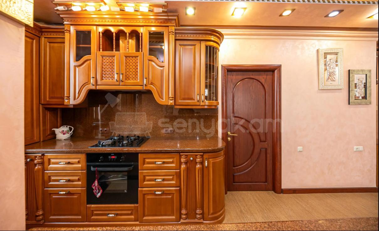 3 Սենյականոց Բնակարան Նորակառույցում, 94քմ, 9/13 հարկ, Կապիտալ Վերանորոգված
