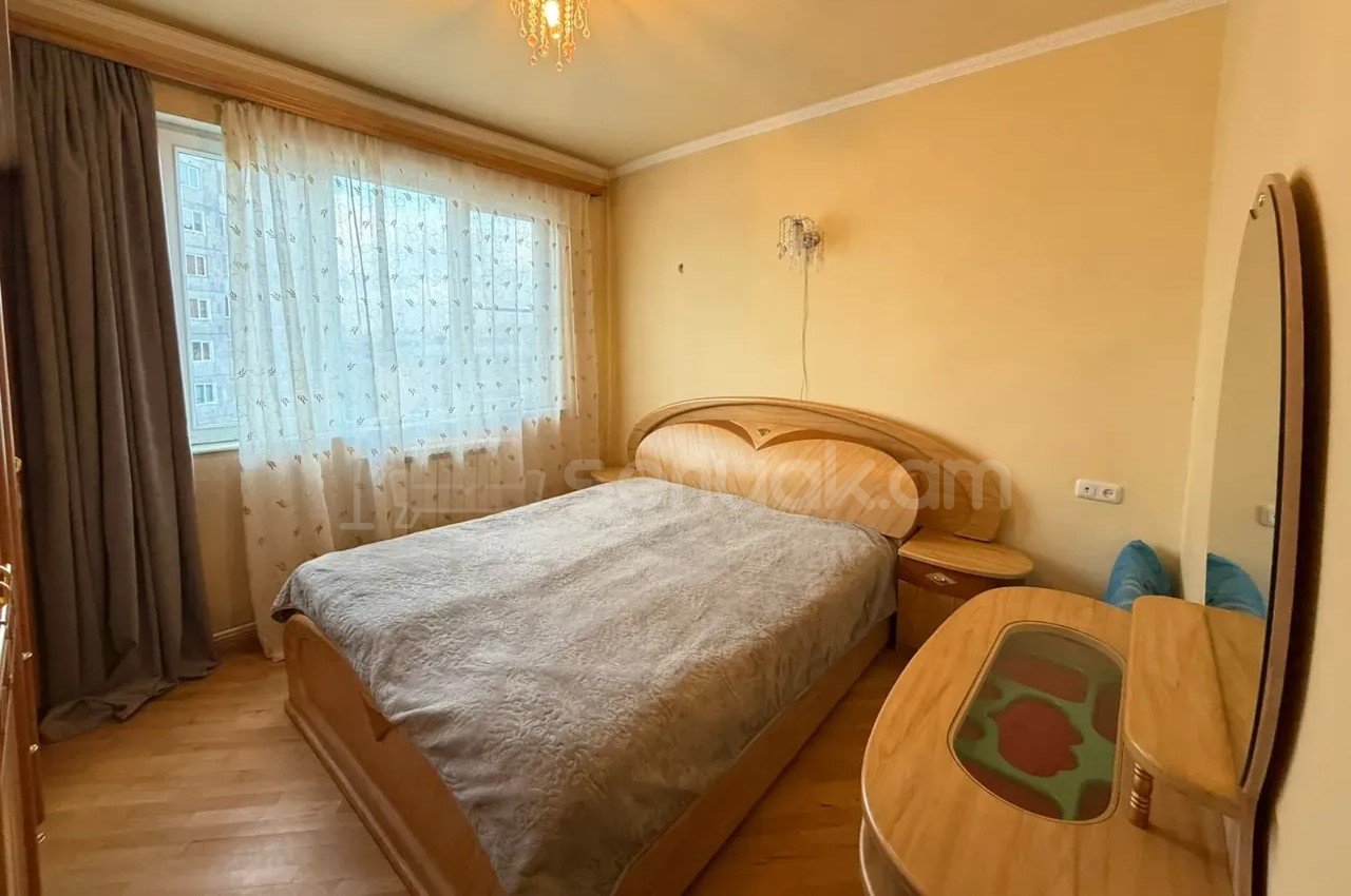 3 Սենյականոց Բնակարան, 61քմ, 2/12 հարկ, Կապիտալ Վերանորոգված