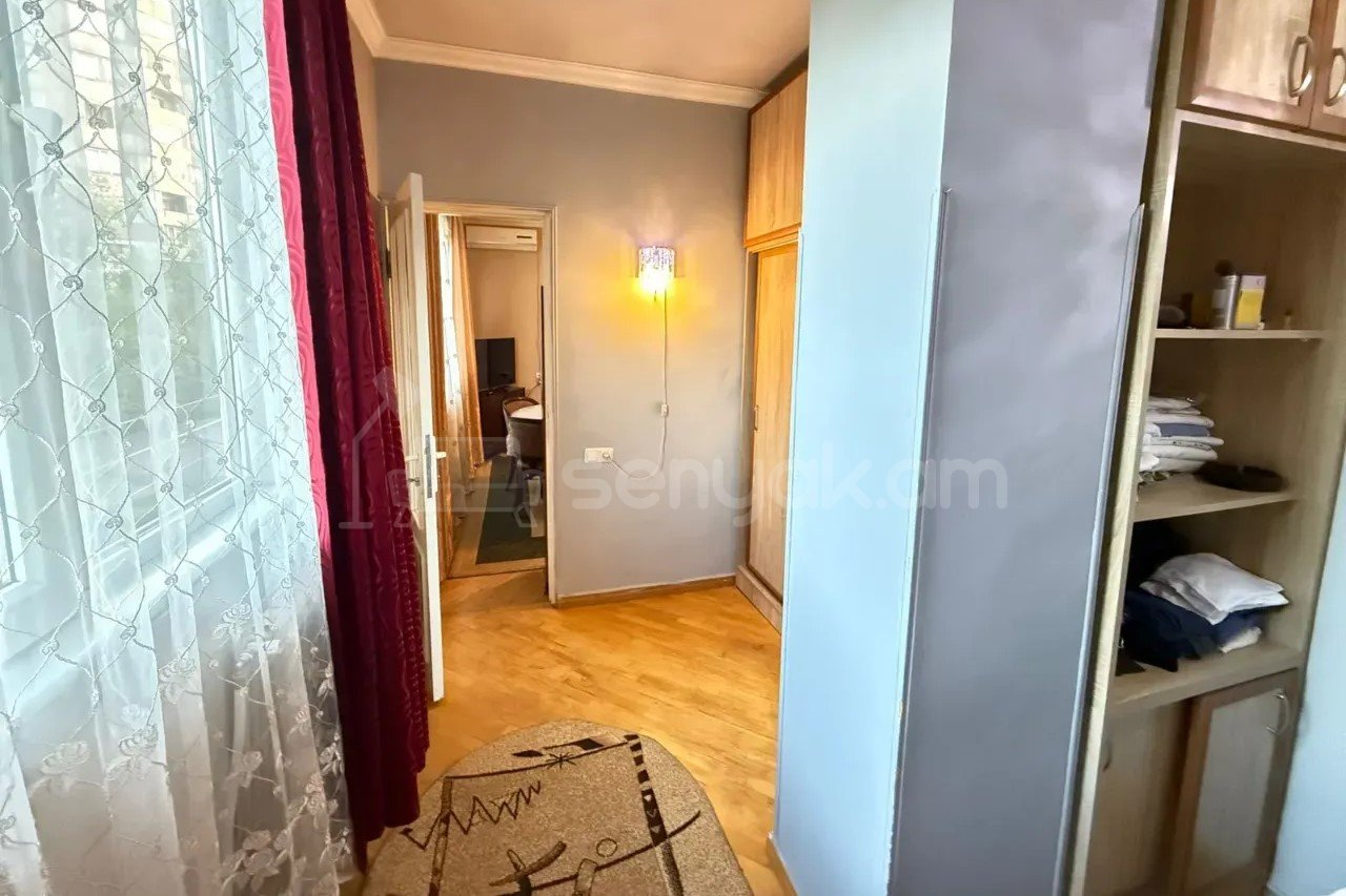 3 Սենյականոց Բնակարան, 61քմ, 2/12 հարկ, Կապիտալ Վերանորոգված
