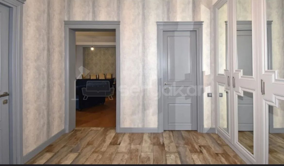 3 Սենյականոց Բնակարան Նորակառույցում, 110քմ, 6/10 հարկ, Կապիտալ Վերանորոգված, Կահավորված, Արևկող