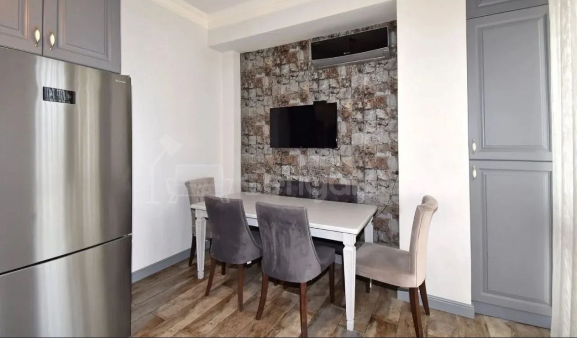 3 Սենյականոց Բնակարան Նորակառույցում, 110քմ, 6/10 հարկ, Կապիտալ Վերանորոգված, Կահավորված, Արևկող