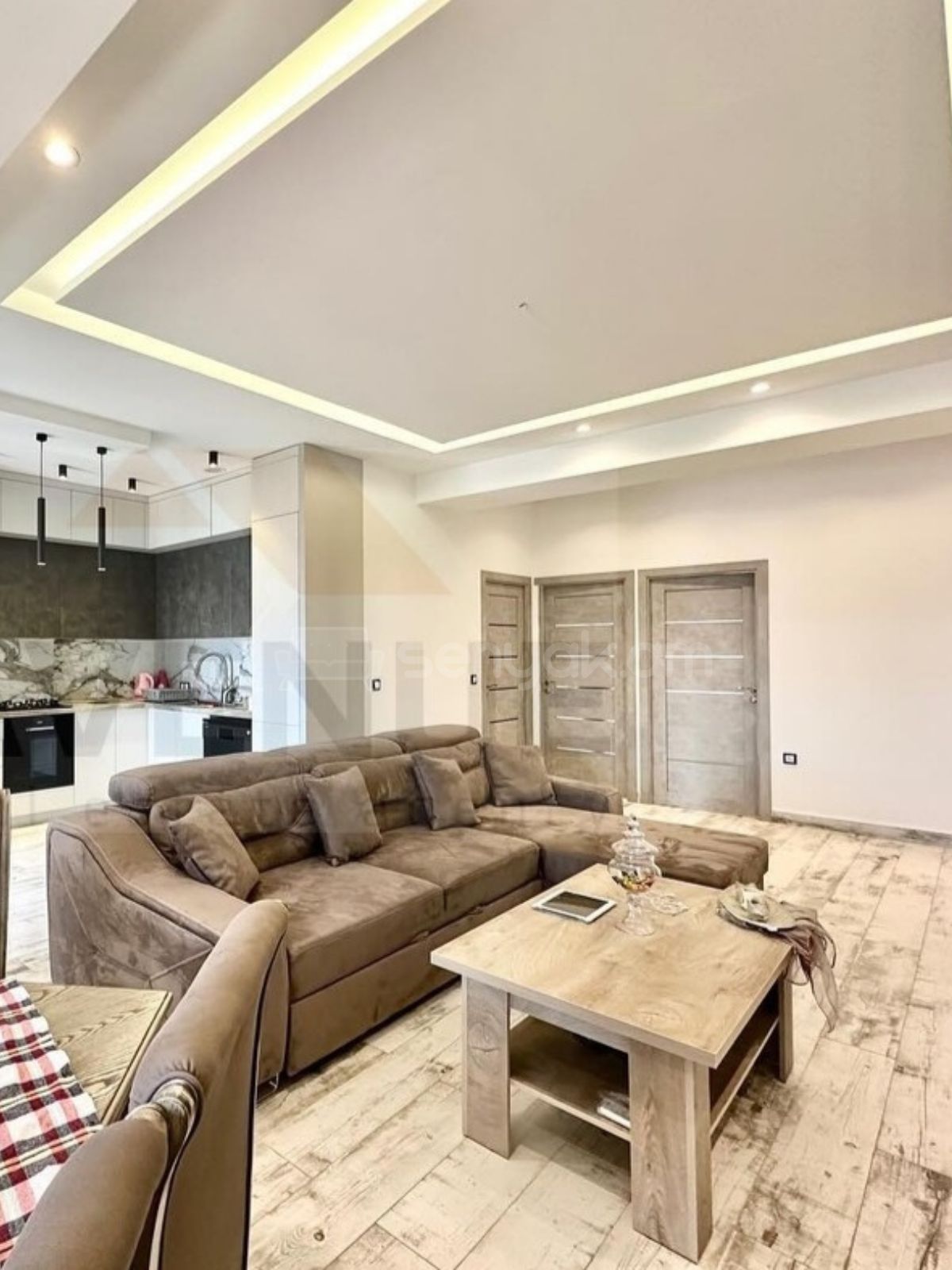 3 Սենյականոց Բնակարան, 87քմ, 5/8 հարկ, Կապիտալ Վերանորոգված