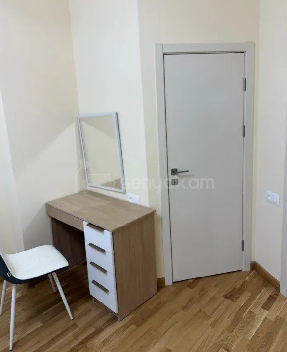 2 Սենյականոց Բնակարան Նորակառույցում, 66քմ, 9/12 հարկ, Կապիտալ Վերանորոգված, Կահավորված, Արևկող