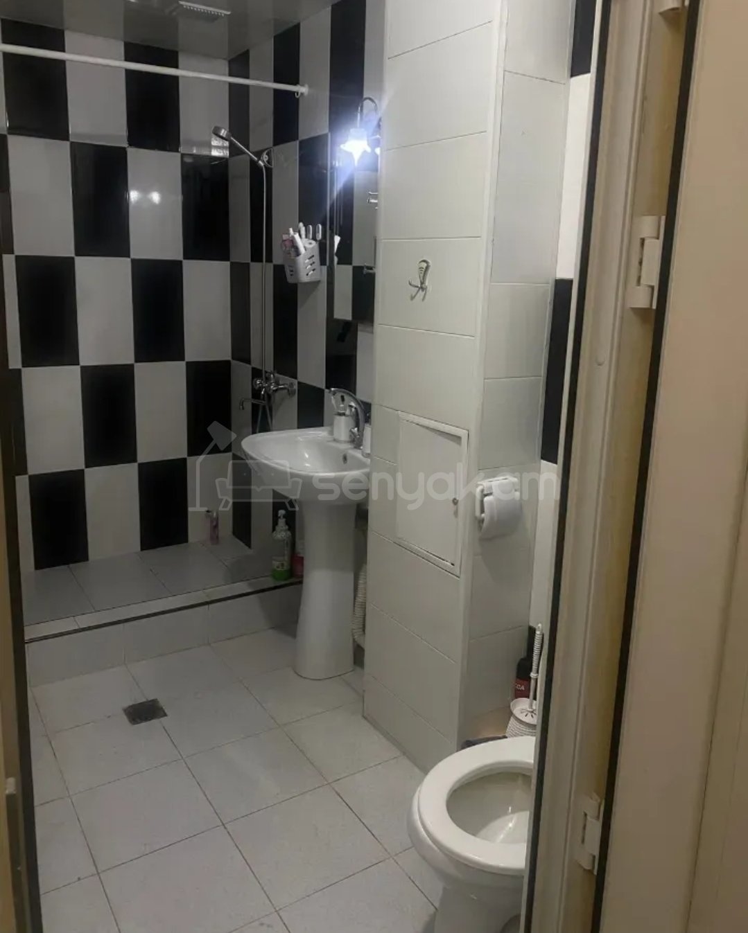2 Սենյականոց Բնակարան, 54քմ, 8/16 հարկ, Նորմալ Վիճակում, Կահավորված, Արևկող