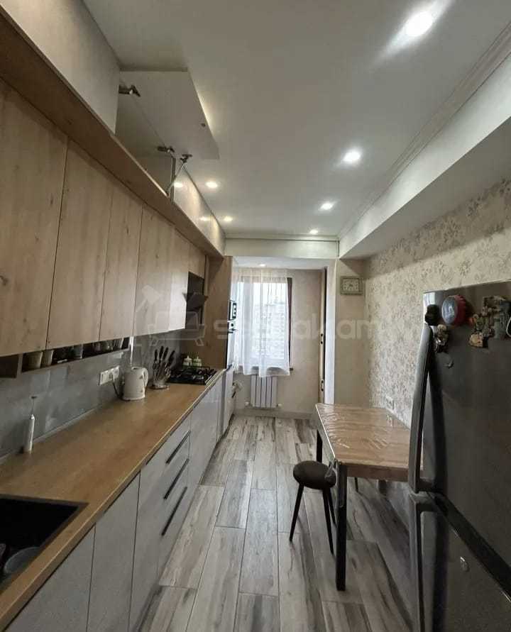 3 Սենյականոց Բնակարան, 64քմ, 10/14 հարկ, Կապիտալ Վերանորոգված