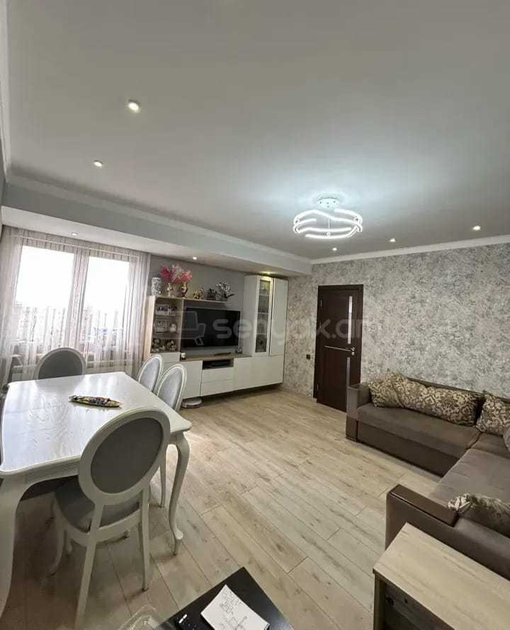 3 Սենյականոց Բնակարան, 64քմ, 10/14 հարկ, Կապիտալ Վերանորոգված