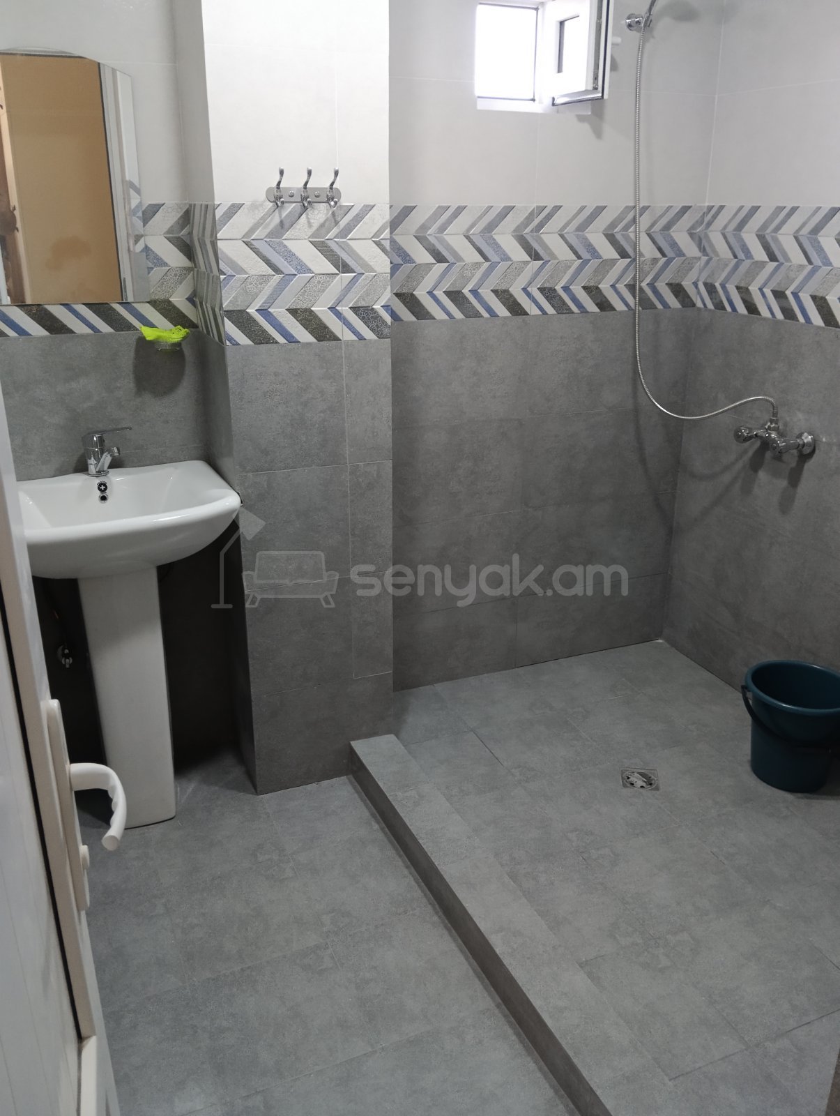 2 Սենյականոց Բնակարան Քարե Շենքում, 50քմ, 4/4 հարկ, Կապիտալ Վերանորոգված, Կահավորված, Արևկող