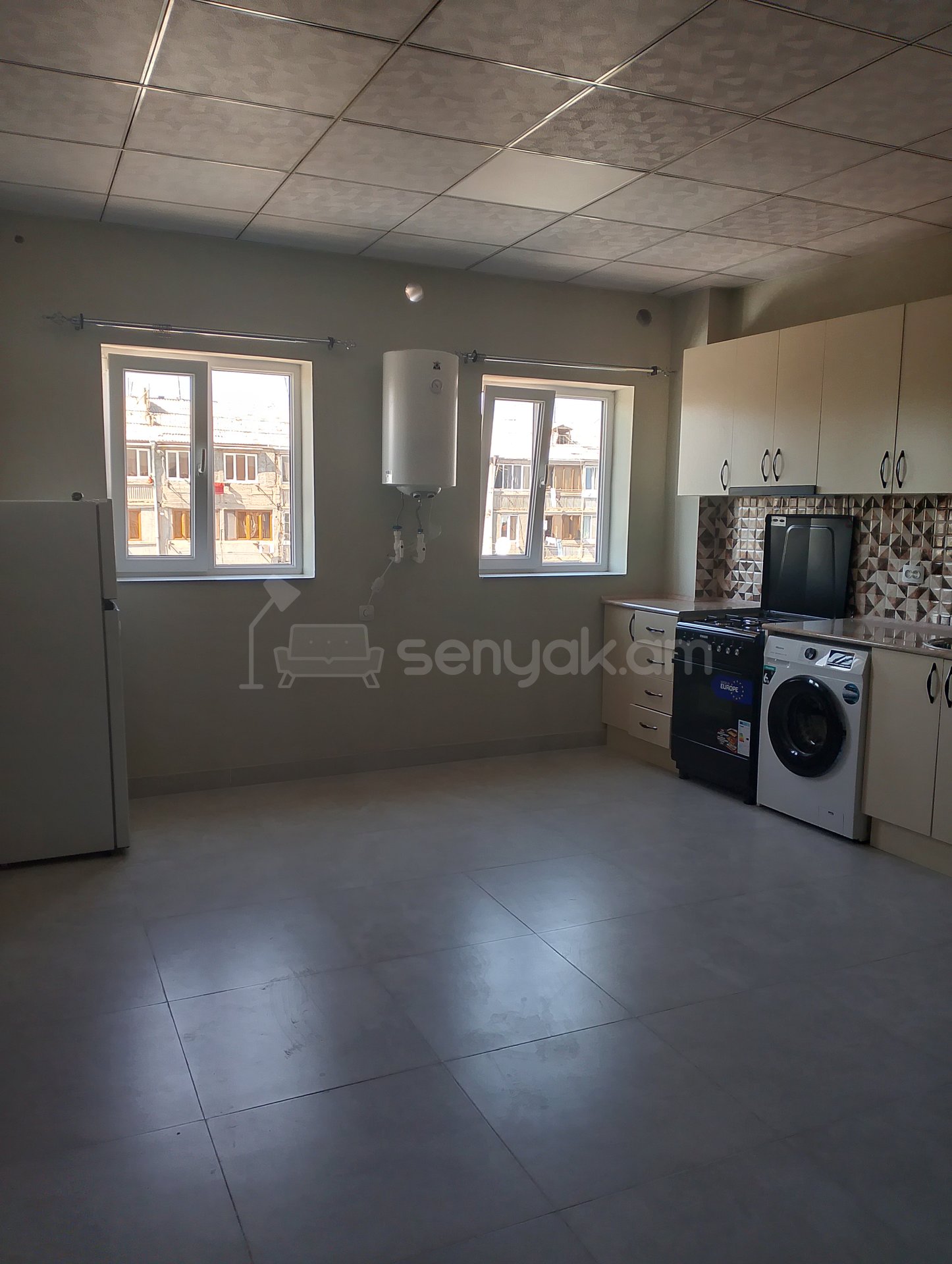 2 Սենյականոց Բնակարան Քարե Շենքում, 50քմ, 4/4 հարկ, Կապիտալ Վերանորոգված, Կահավորված, Արևկող