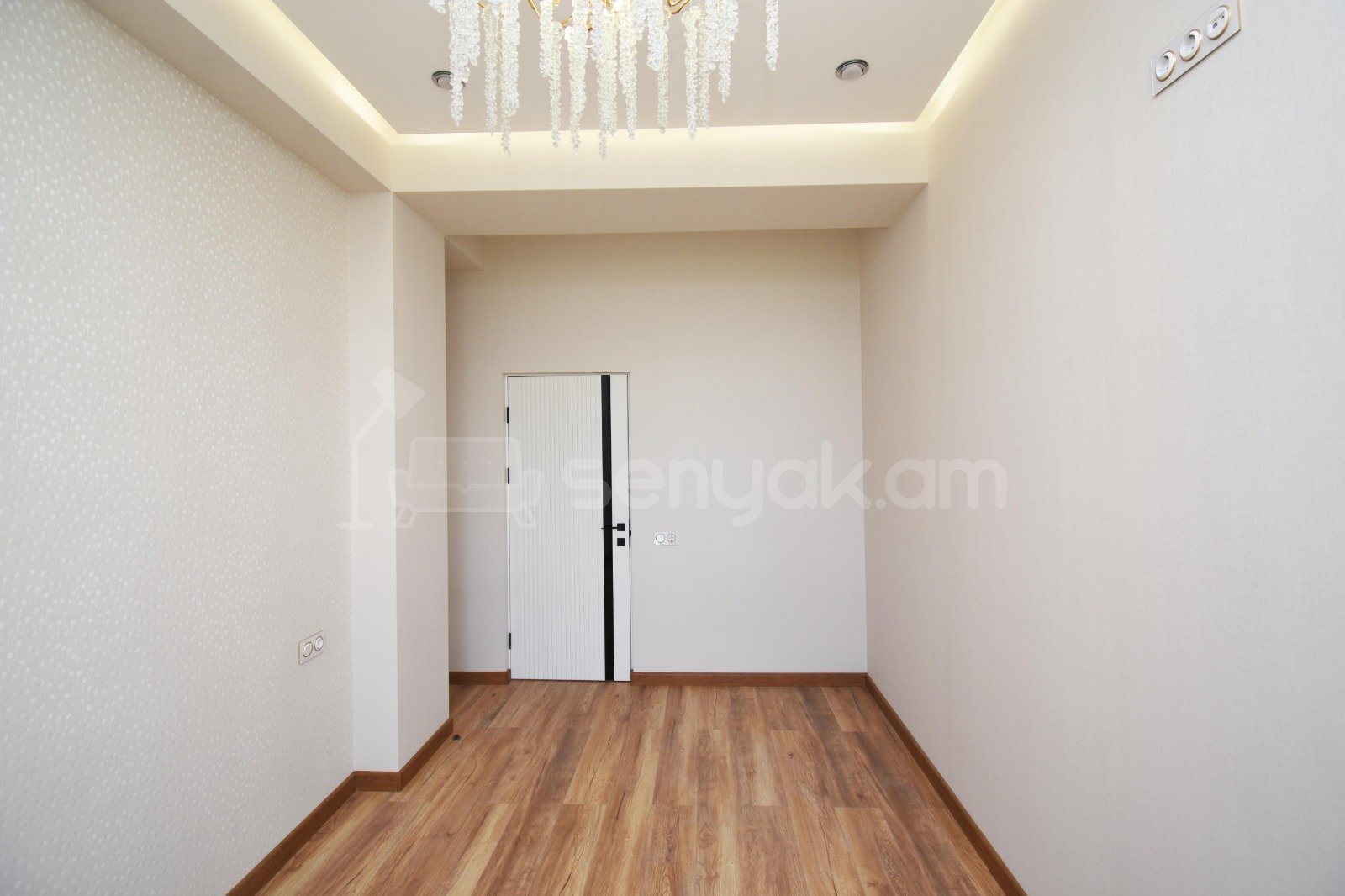 3 Սենյականոց Բնակարան Նորակառույցում, 79քմ, 7/9 հարկ, Կապիտալ Վերանորոգված