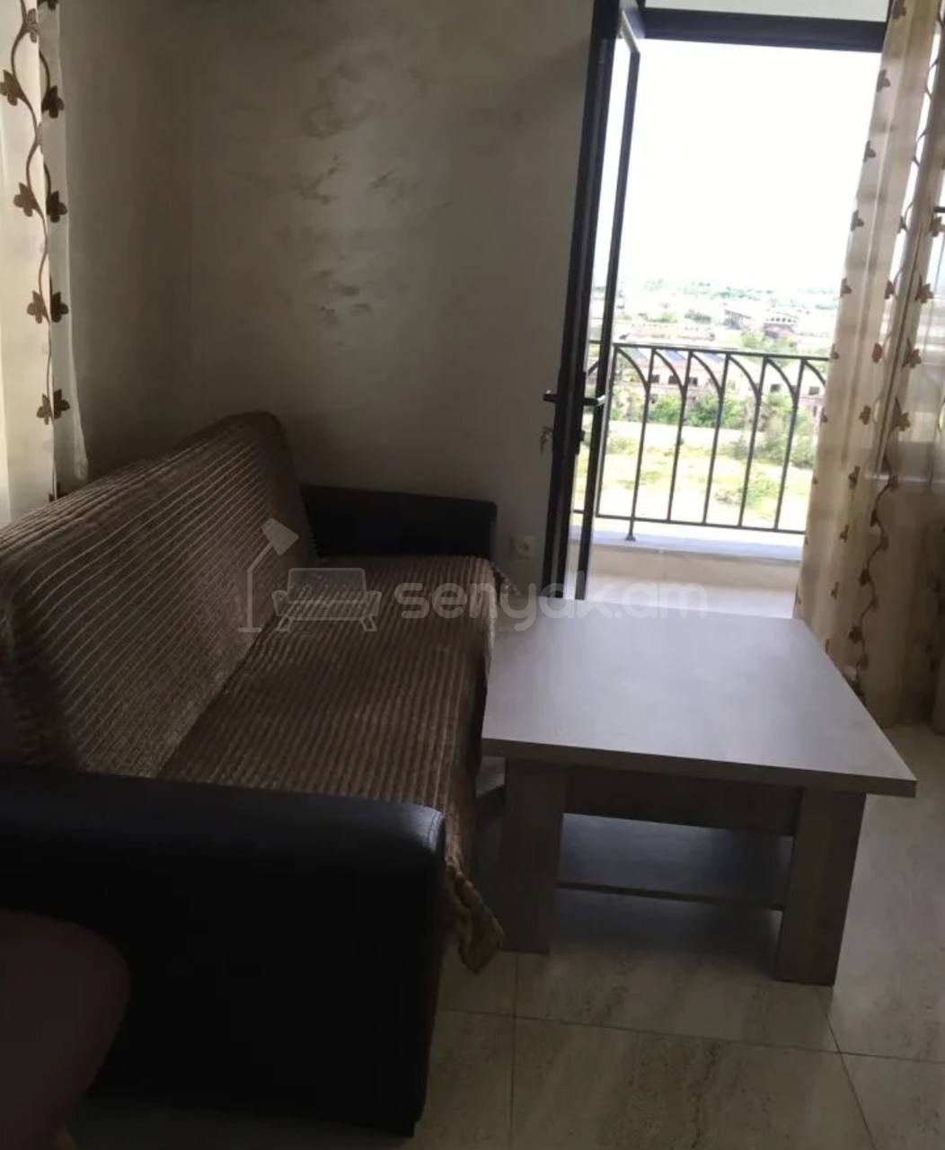 2 Սենյականոց Բնակարան, 46քմ, 10/10 հարկ, Կապիտալ Վերանորոգված, Կահավորված