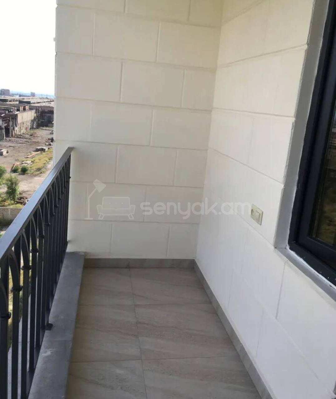 2 Սենյականոց Բնակարան, 46քմ, 10/10 հարկ, Կապիտալ Վերանորոգված, Կահավորված, Արևկող