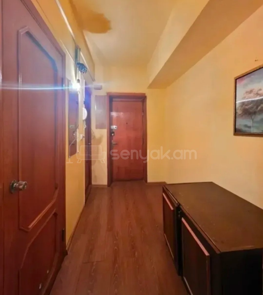 2 Սենյականոց Բնակարան Քարե Շենքում, 48քմ, 4/5 հարկ, Նորմալ Վիճակում