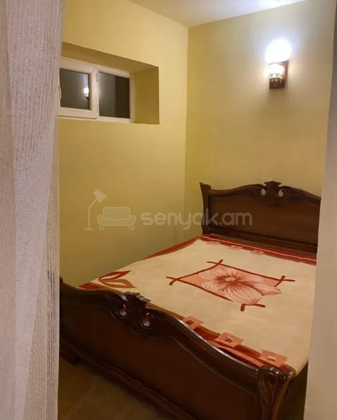2 Սենյականոց Բնակարան Քարե Շենքում, 48քմ, 4/5 հարկ, Նորմալ Վիճակում