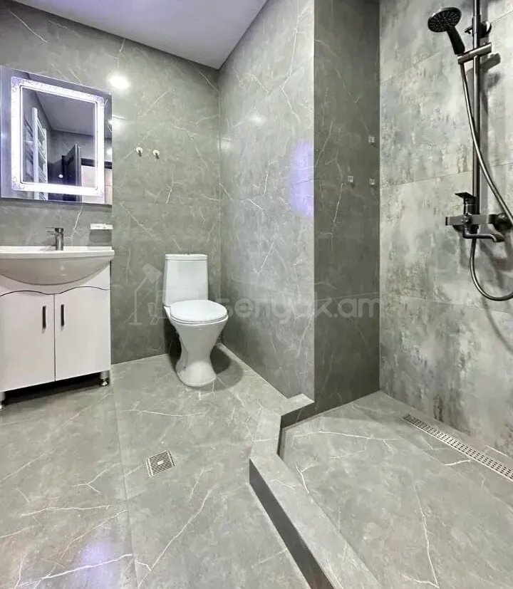 2 Սենյականոց Բնակարան Նորակառույցում, 54քմ, 9/18 հարկ, Կապիտալ Վերանորոգված