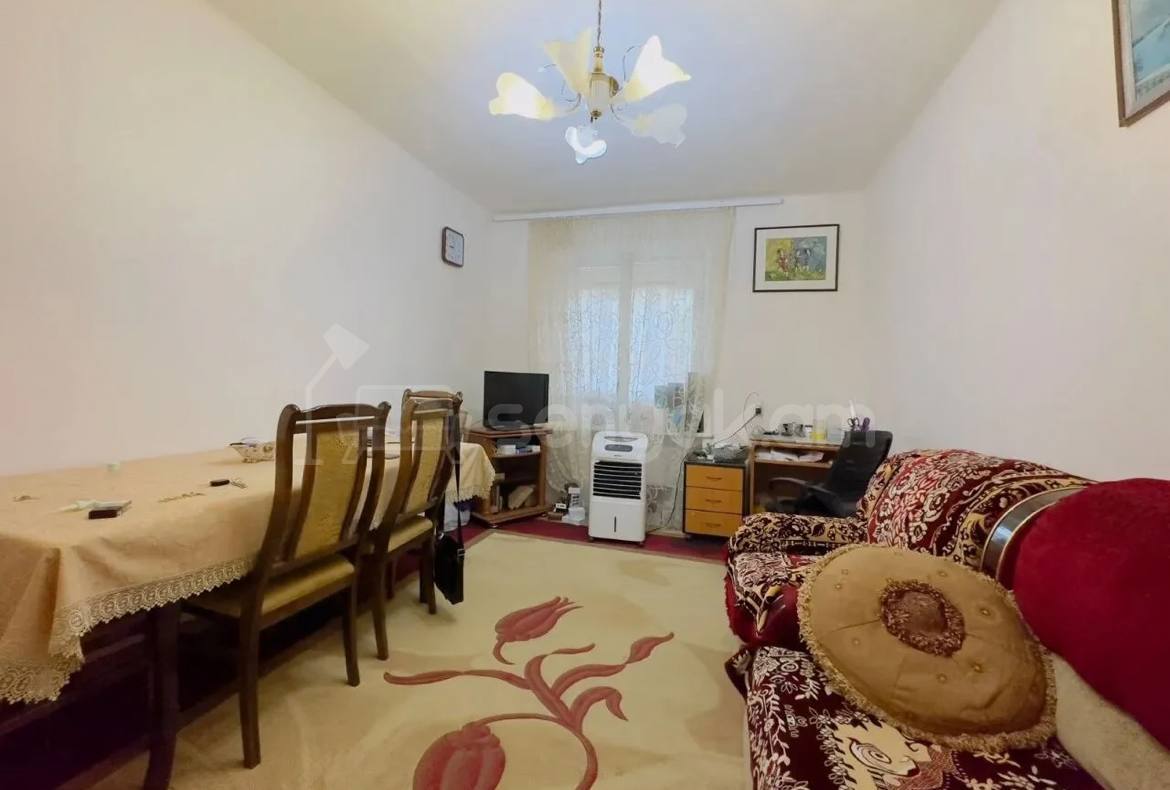 2 Սենյականոց Բնակարան Քարե Շենքում, 45քմ, 3/5 հարկ, Կոսմետիկ Վերանորոգված, Կահավորված