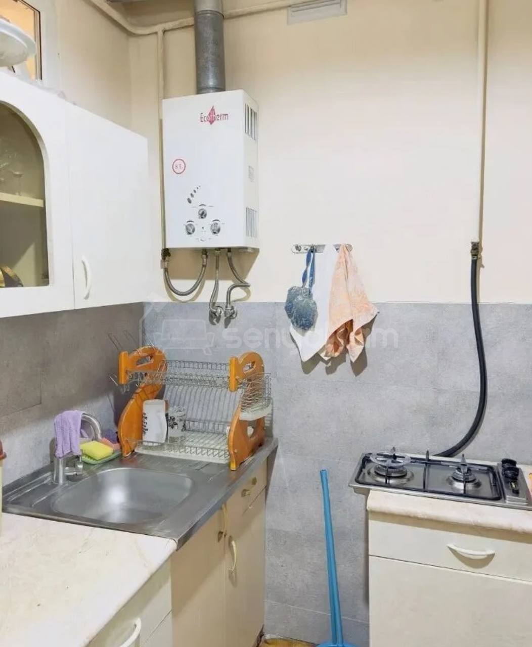 2 Սենյականոց Բնակարան Քարե Շենքում, 45քմ, 3/5 հարկ, Կոսմետիկ Վերանորոգված, Կահավորված