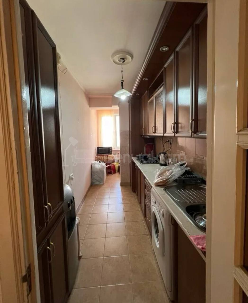 3 Սենյականոց Բնակարան Քարե Շենքում, 65քմ, 4/4 հարկ, Կոսմետիկ Վերանորոգված, Կահավորված