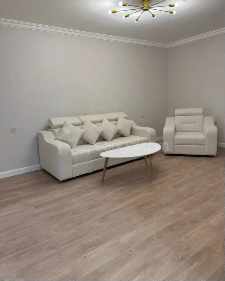 2 Սենյականոց Բնակարան Քարե Շենքում, 45քմ, 3/5 հարկ, Կապիտալ Վերանորոգված