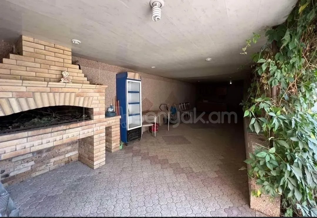 3 Սենյականոց Սեփական Տուն, 250քմ, Կապիտալ Վերանորոգված, Կահավորված, Ավտոտնակով