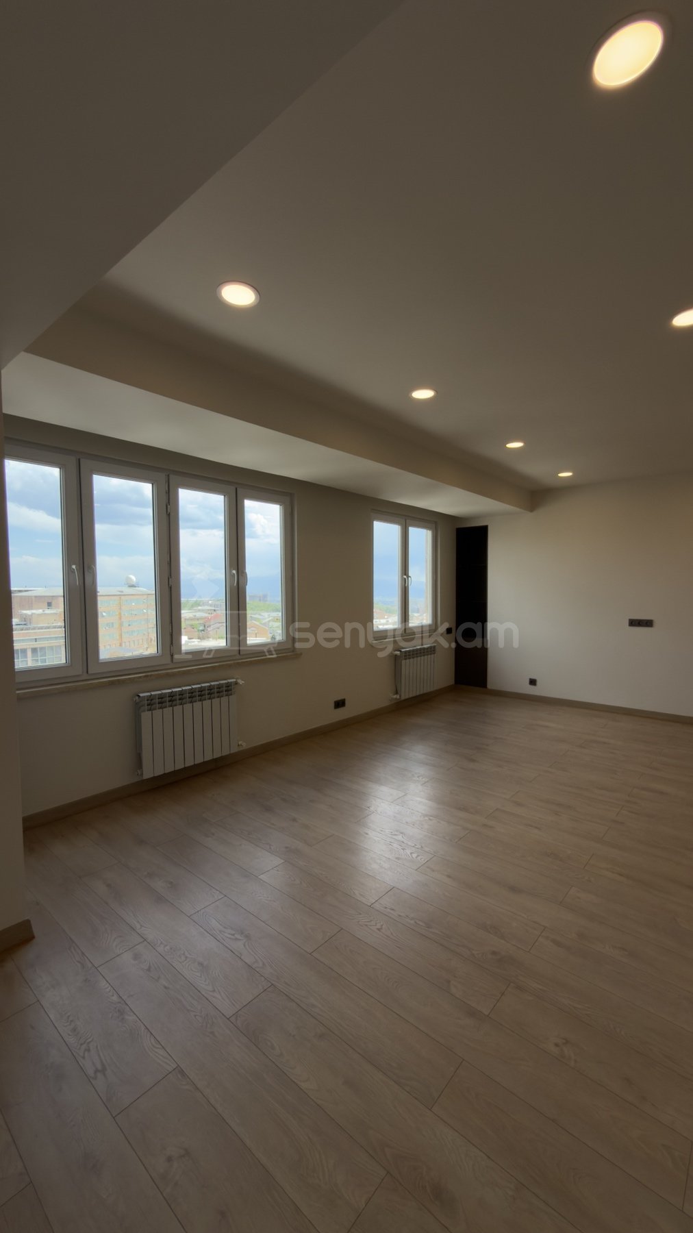 2 Սենյականոց Բնակարան, 52քմ, 14/14 հարկ, Դիզայներական Վերանորոգված