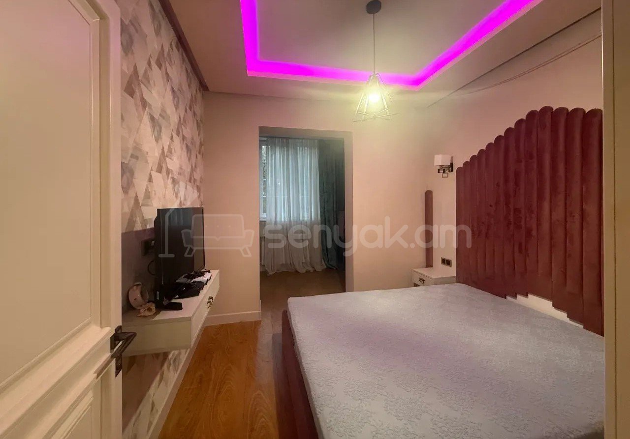 4 Սենյականոց Բնակարան, 98քմ, 2/9 հարկ, Կապիտալ Վերանորոգված