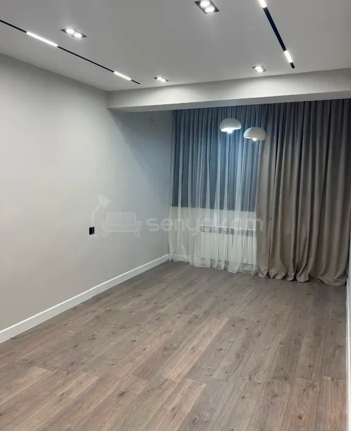 2 Սենյականոց Բնակարան Քարե Շենքում, 47քմ, 3/5 հարկ, Կապիտալ Վերանորոգված