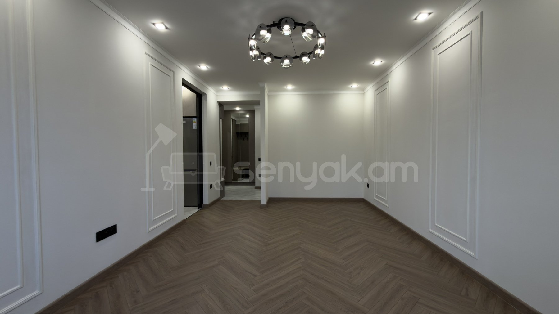 3 Սենյականոց Բնակարան Քարե Շենքում, 66քմ, 3/5 հարկ, Դիզայներական Վերանորոգված