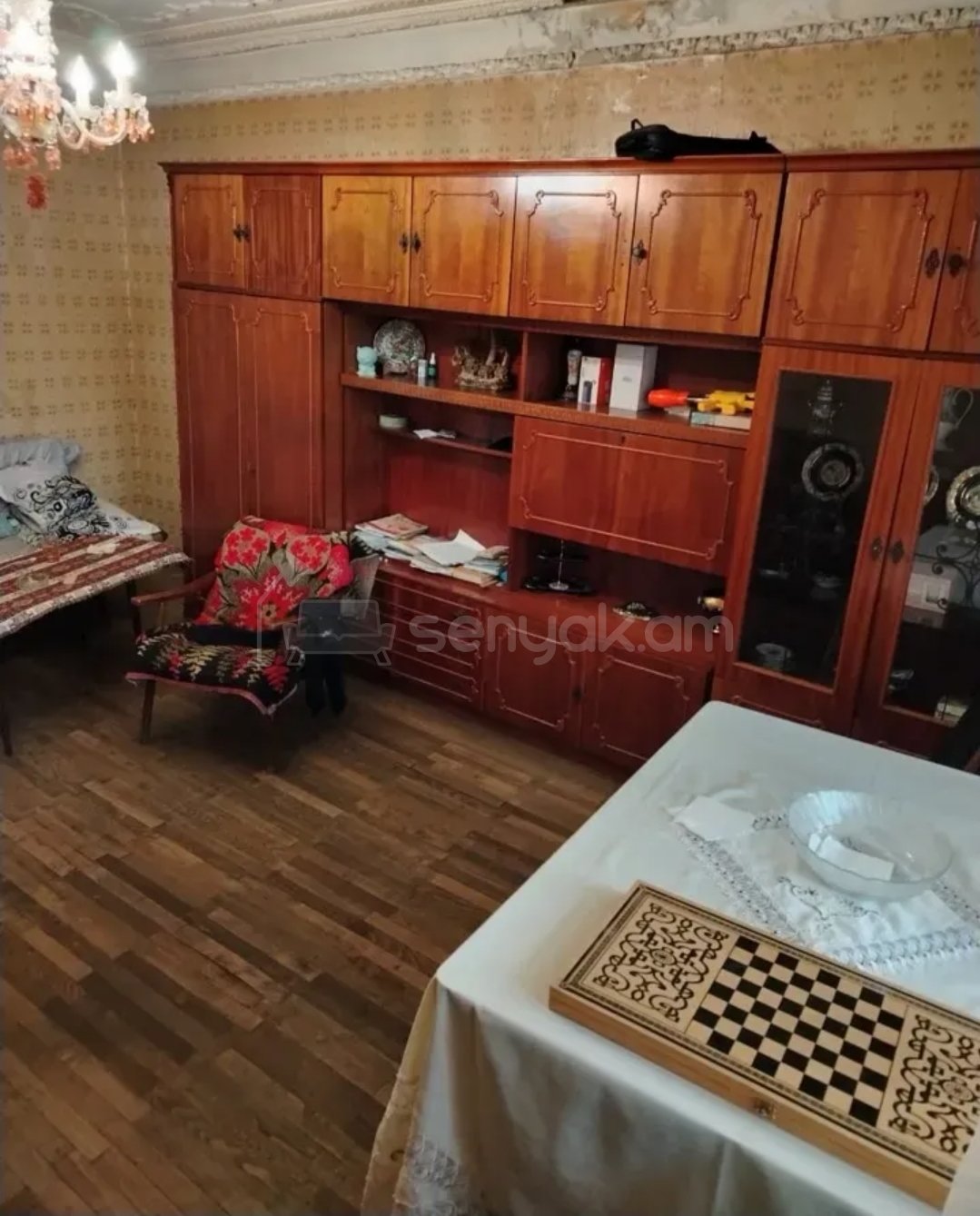 3 Սենյականոց Բնակարան Քարե Շենքում, 76քմ, 5/5 հարկ, Պետական Վիճակում