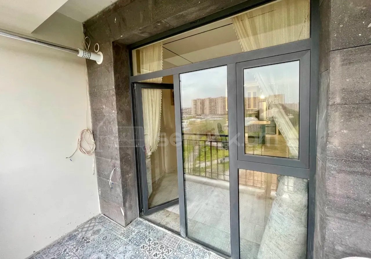 4 Սենյականոց Բնակարան Նորակառույցում, 105քմ, 10/18 հարկ, Կապիտալ Վերանորոգված