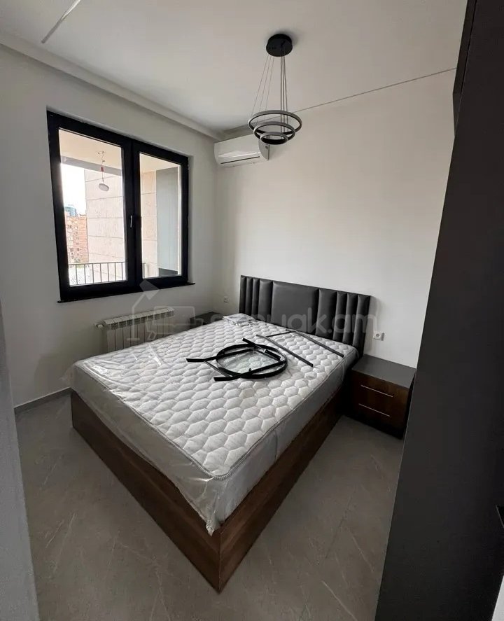 2 Սենյականոց Բնակարան Նորակառույցում, 40քմ, 7/14 հարկ, Կապիտալ Վերանորոգված