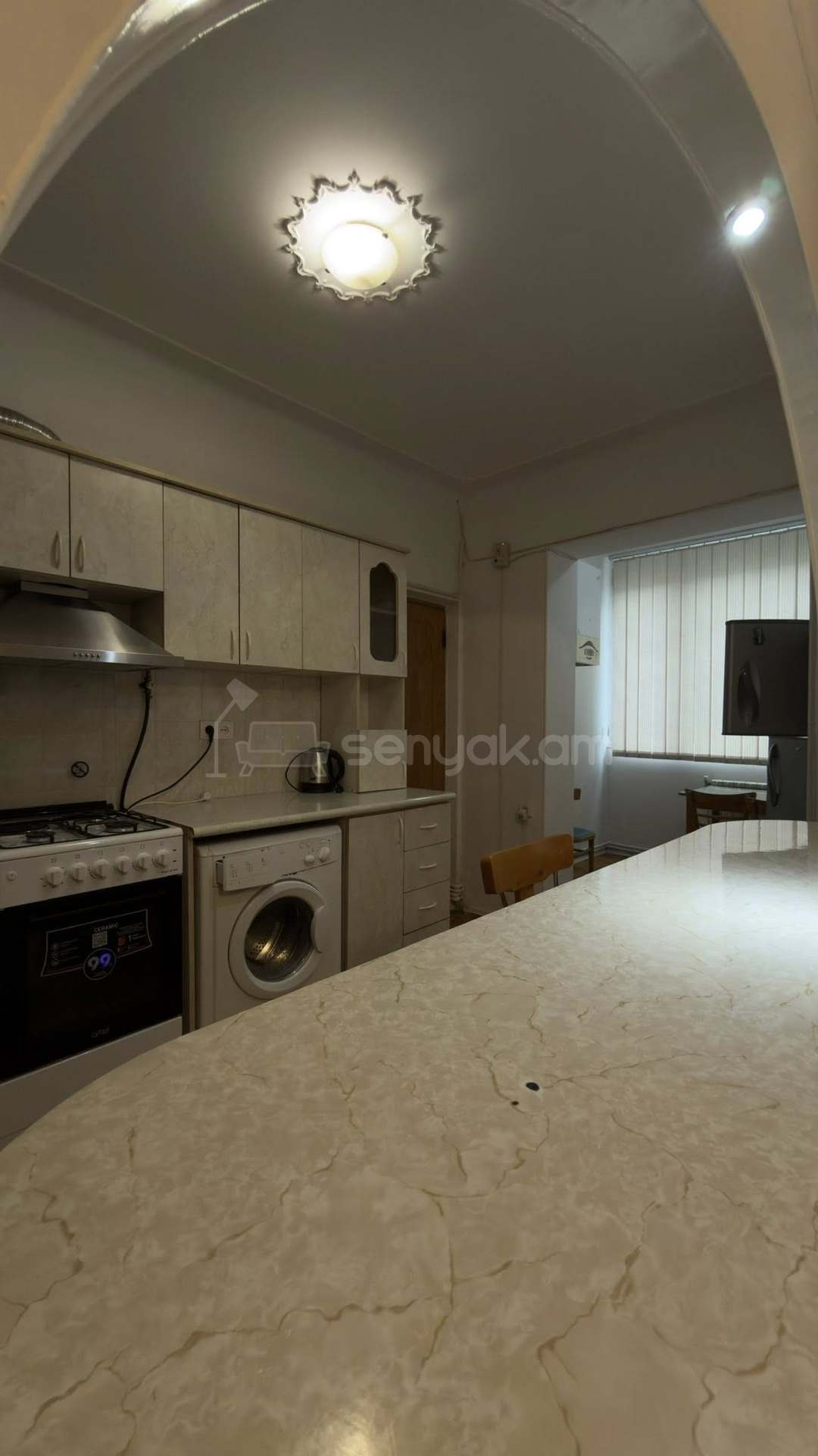 1 Սենյականոց Բնակարան, 52քմ, 1/9 հարկ, Նորմալ Վիճակում
