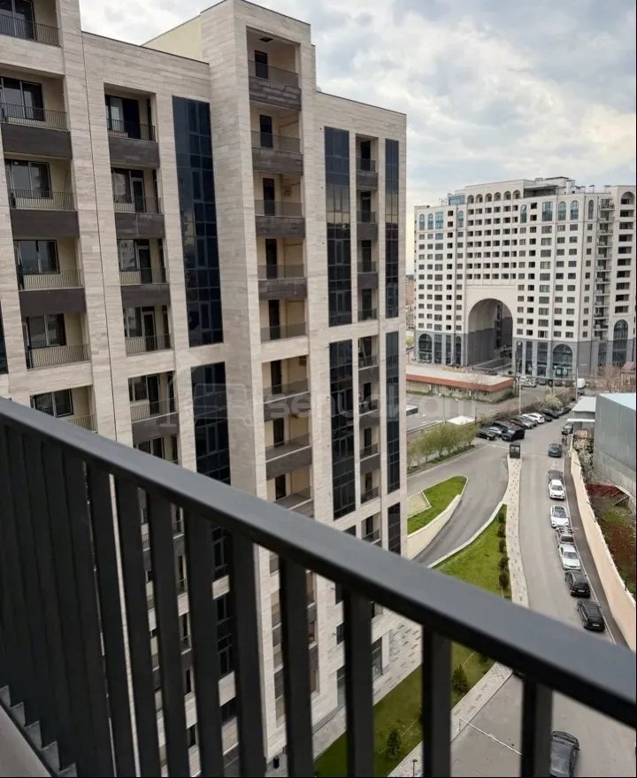 4 Սենյականոց Բնակարան Նորակառույցում, 125քմ, 10/14 հարկ, Դիզայներական Վերանորոգված
