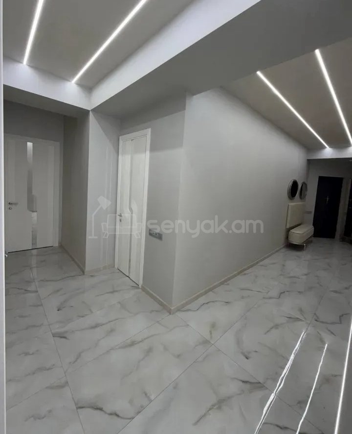 4 Սենյականոց Բնակարան Նորակառույցում, 125քմ, 10/14 հարկ, Դիզայներական Վերանորոգված