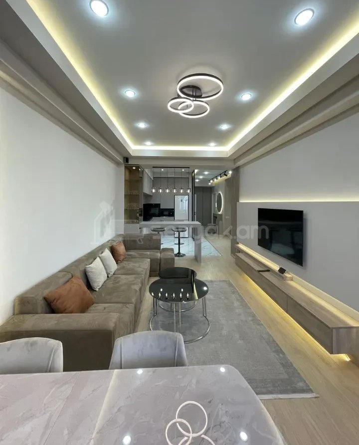 3 Սենյականոց Բնակարան Նորակառույցում, 73քմ, 11/15 հարկ, Դիզայներական Վերանորոգված