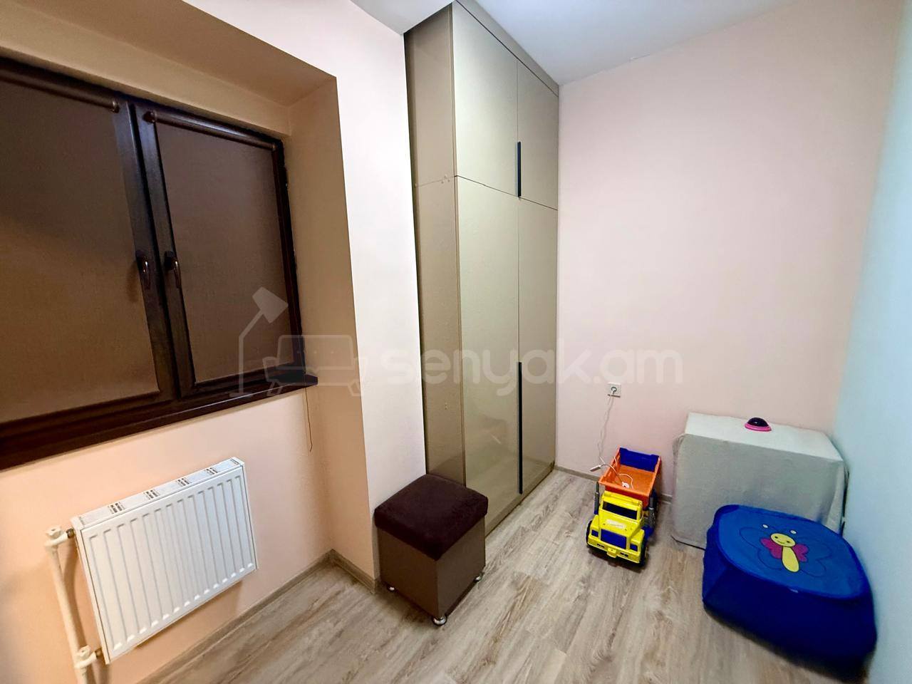 3 Սենյականոց Բնակարան, 63քմ, 6/9 հարկ, Կապիտալ Վերանորոգված