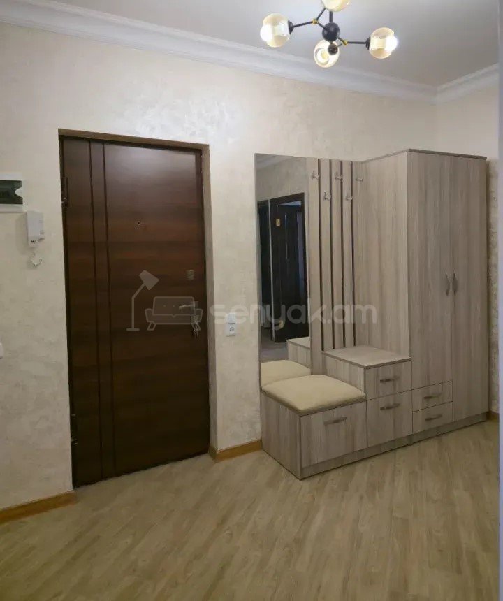 3 Սենյականոց Բնակարան, 78քմ, 4/9 հարկ, Կապիտալ Վերանորոգված
