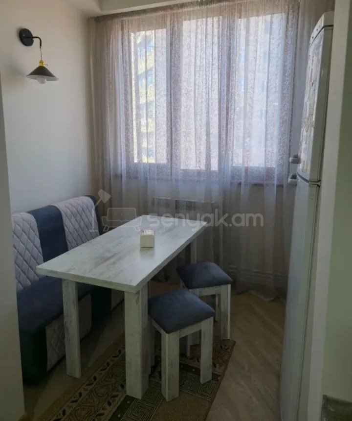 3 Սենյականոց Բնակարան, 78քմ, 4/9 հարկ, Կապիտալ Վերանորոգված